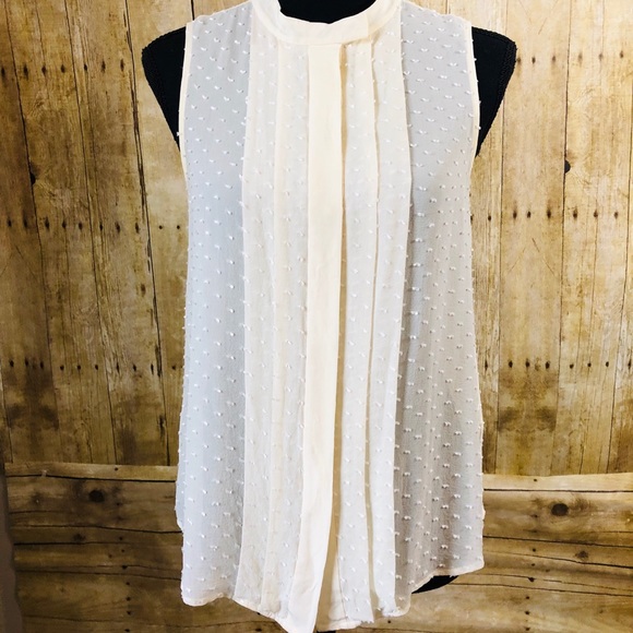 Madewell Tops - MADEWELL M silk blouse